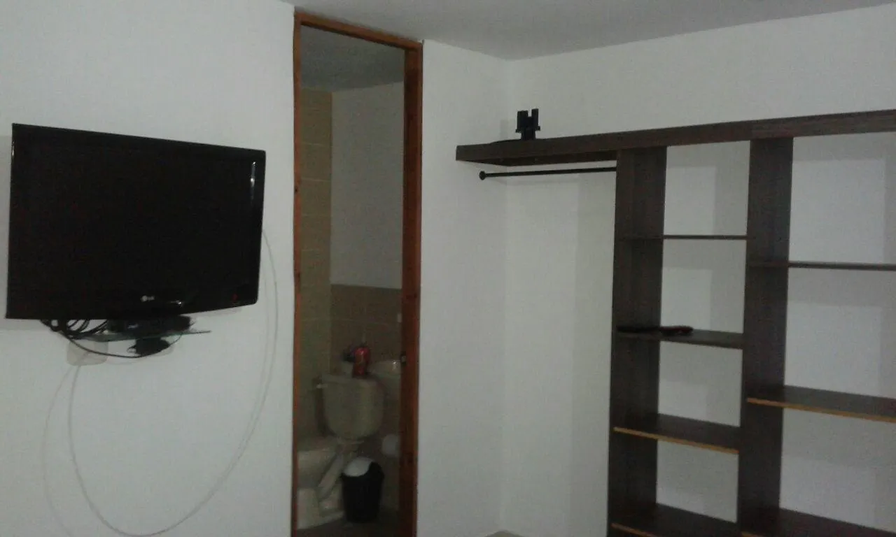 Amplio Apartamento K-108 Caoba Apartment Cali 0*,  Colombia